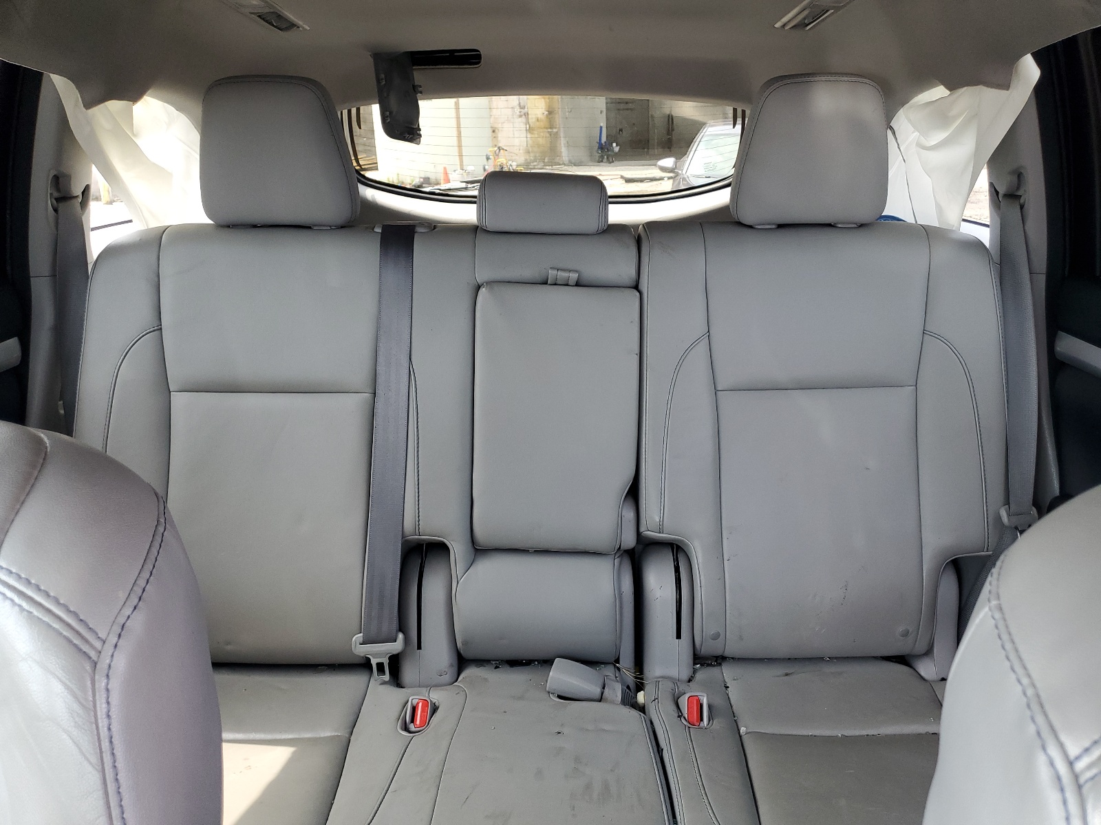 5TDJKRFH2GS258284 2016 Toyota Highlander Xle