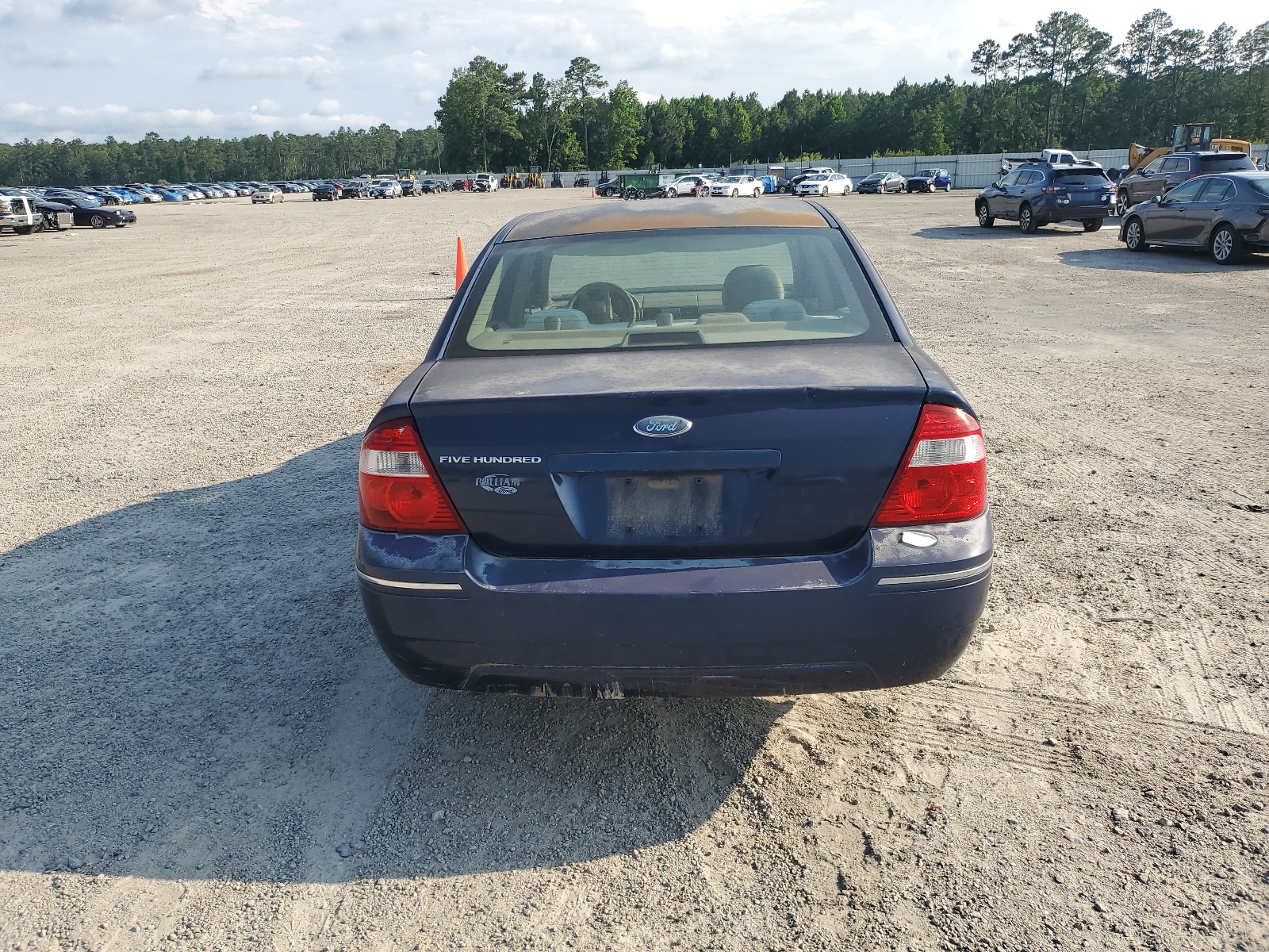 1FAFP23115G128371 2005 Ford Five Hundred Se