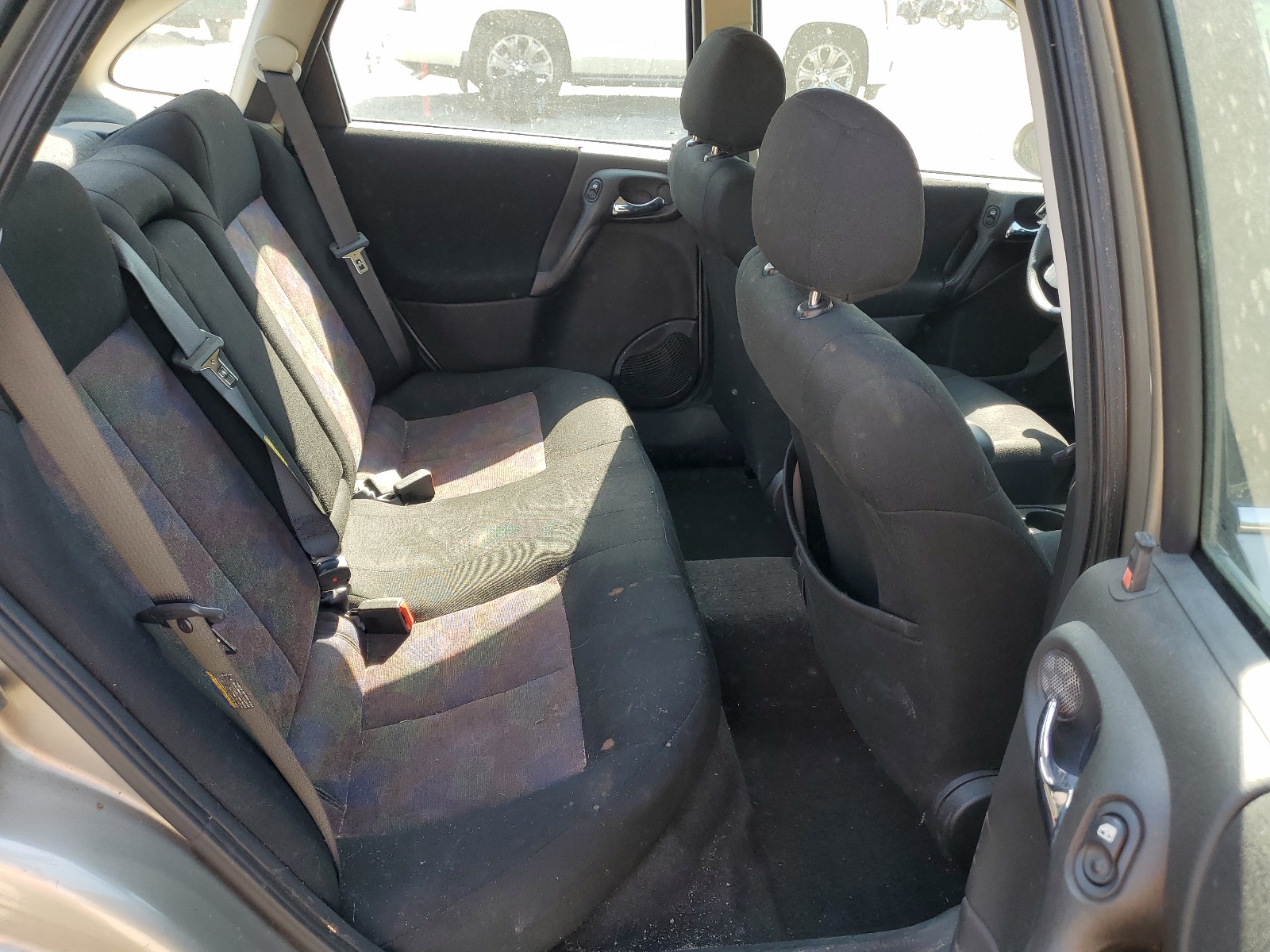 1G8JU54F43Y521694 2003 Saturn L200