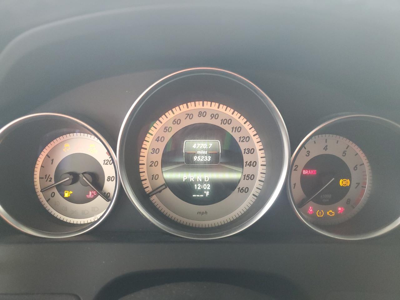 2013 Mercedes-Benz C 300 4Matic VIN: WDDGF8AB0DR256982 Lot: 62644844