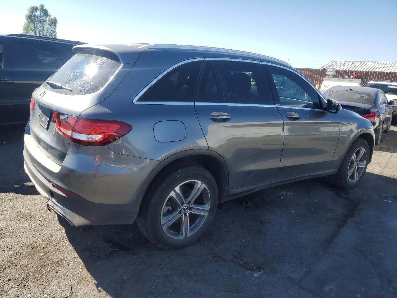 2018 Mercedes-Benz Glc 300 VIN: WDC0G4JB3JV014282 Lot: 65432014