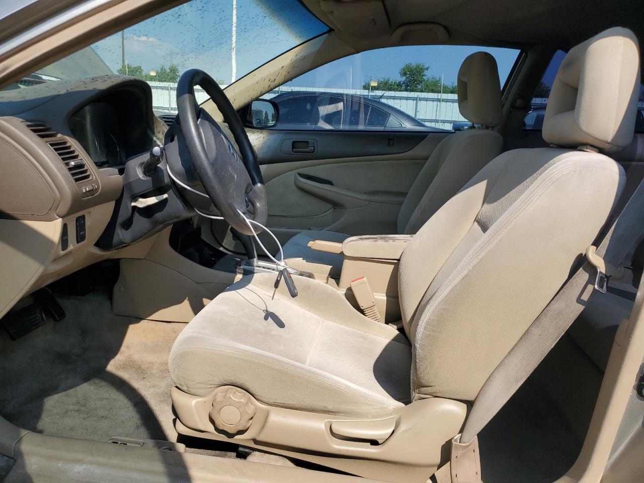 2004 Honda Civic Lx VIN: 1HGEM225X4L066527 Lot: 62143234