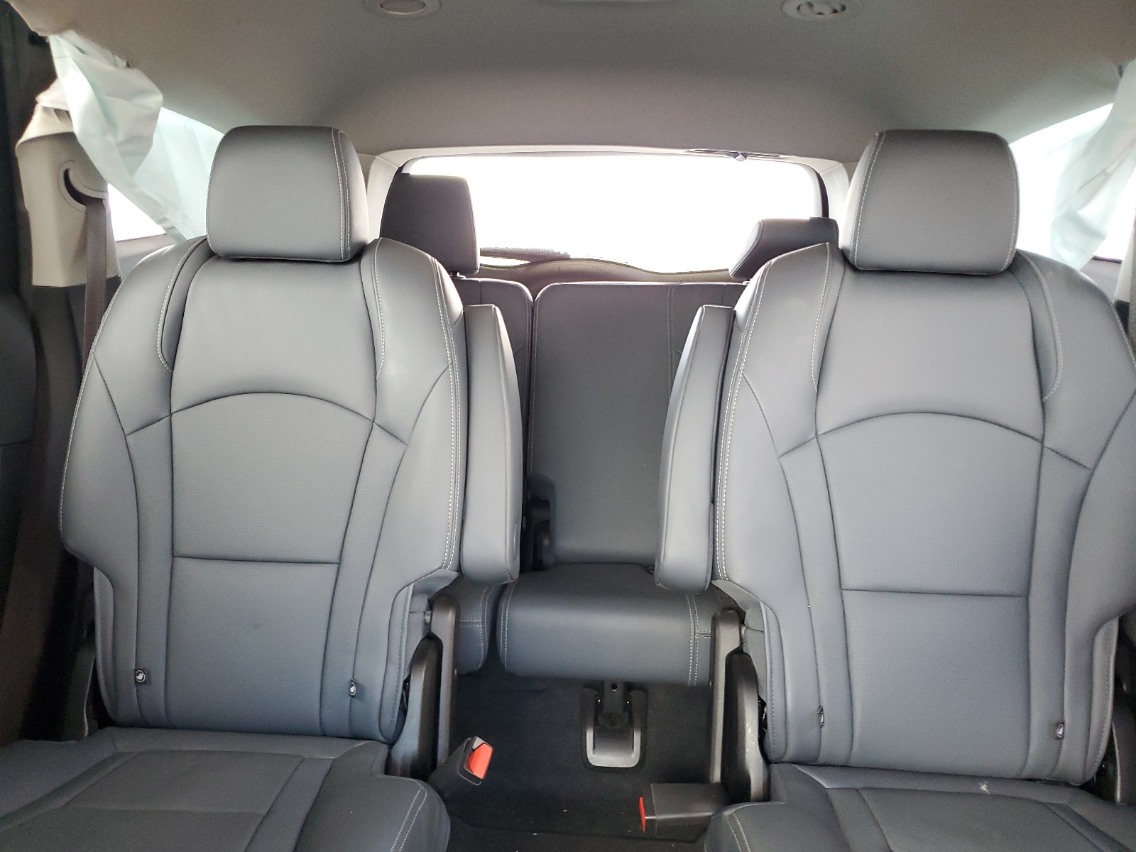 5GAERBKW6MJ137597 2021 Buick Enclave Essence