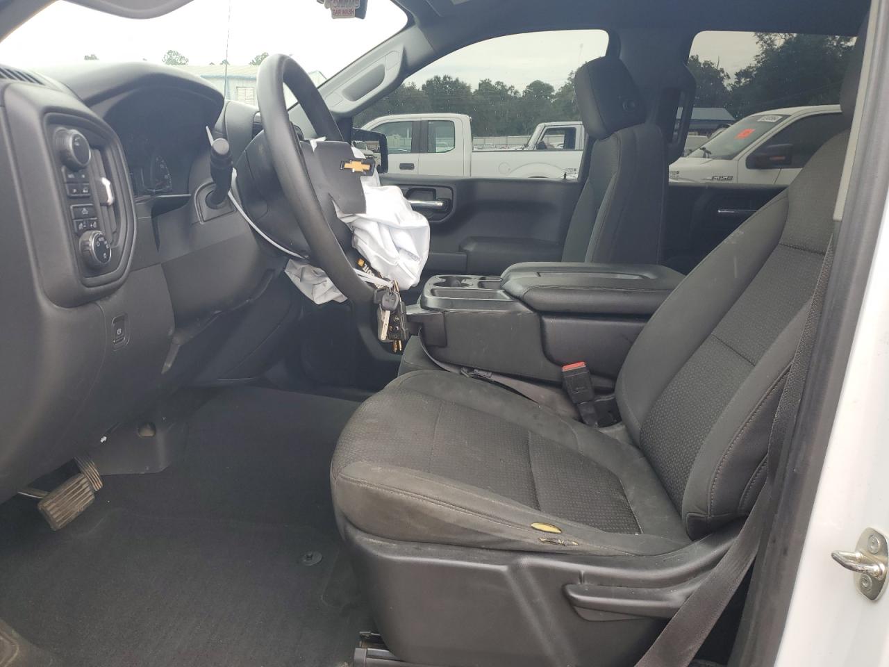 2021 Chevrolet Silverado K1500 Custom VIN: 3GCPYBEK2MG416517 Lot: 62487584