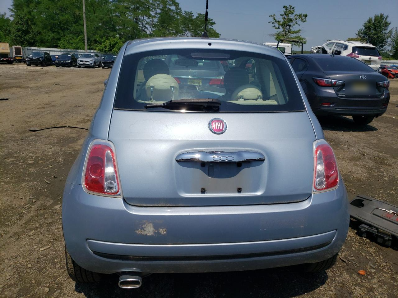 2014 Fiat 500 Pop vin: 3C3CFFAR8ET187076