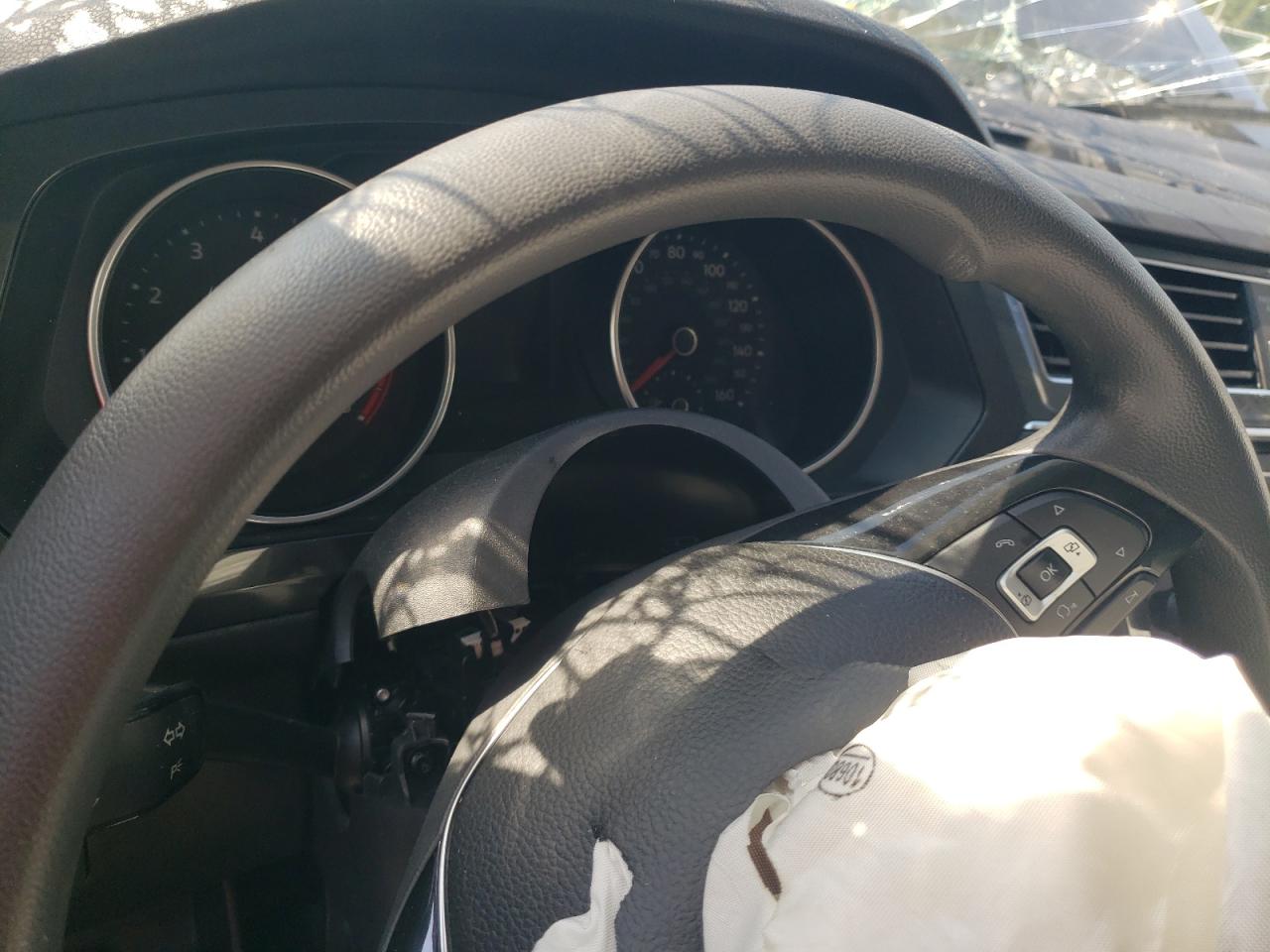 2018 Volkswagen Tiguan S VIN: 3VV1B7AX3JM154608 Lot: 63287764