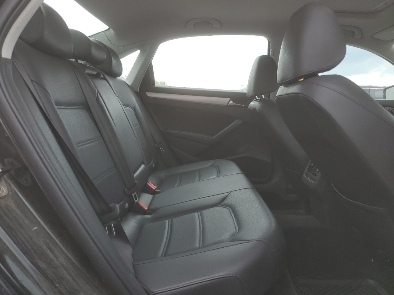 2013 Volkswagen Passat Se VIN: 1VWBP7A30DC016075 Lot: 65068364