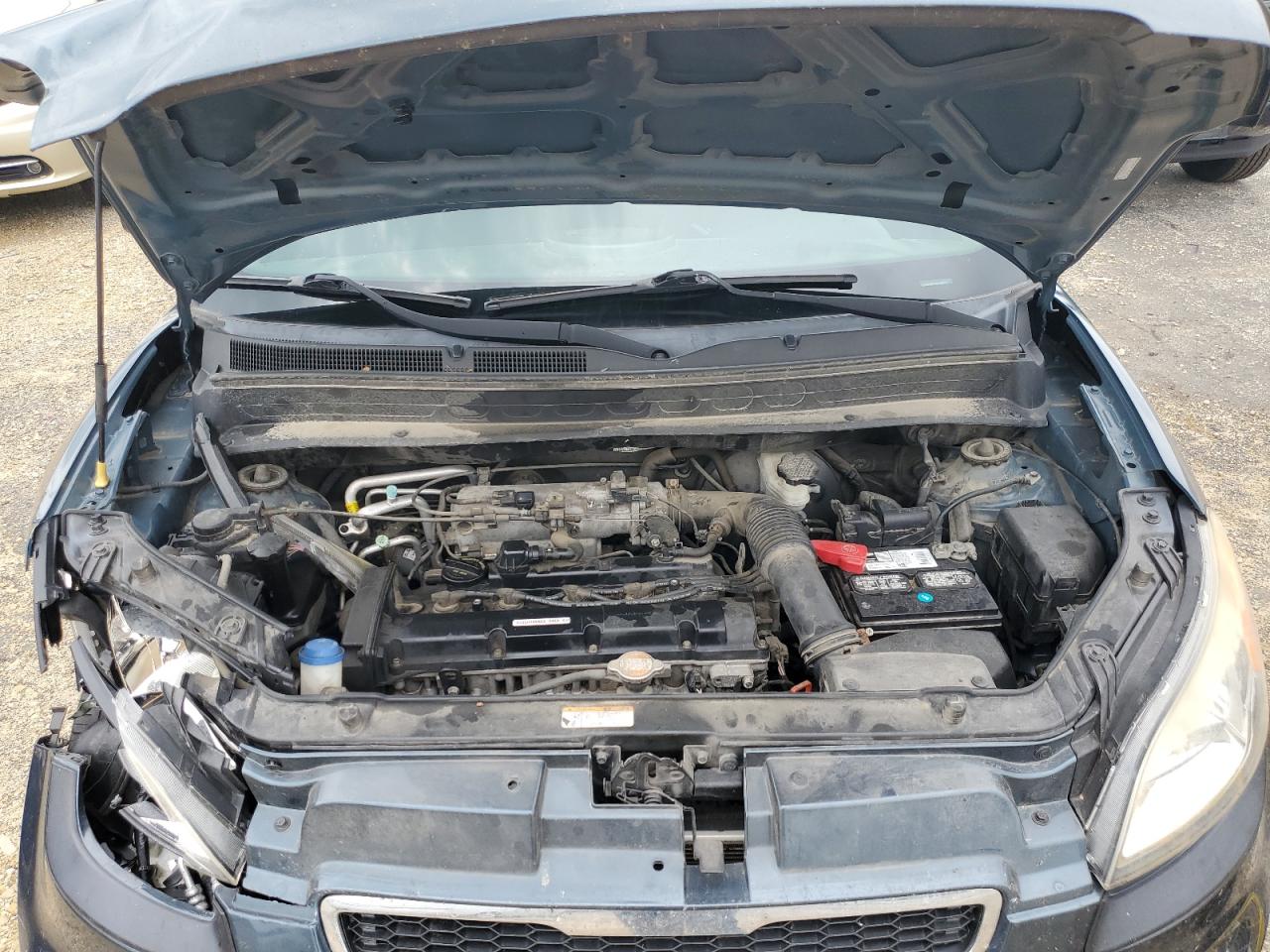 2011 Kia Soul + VIN: KNDJT2A20B7197771 Lot: 63037404