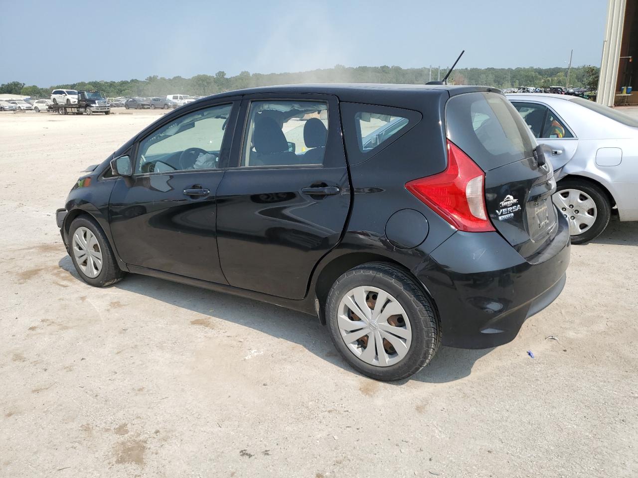 2018 Nissan Versa - Image 2