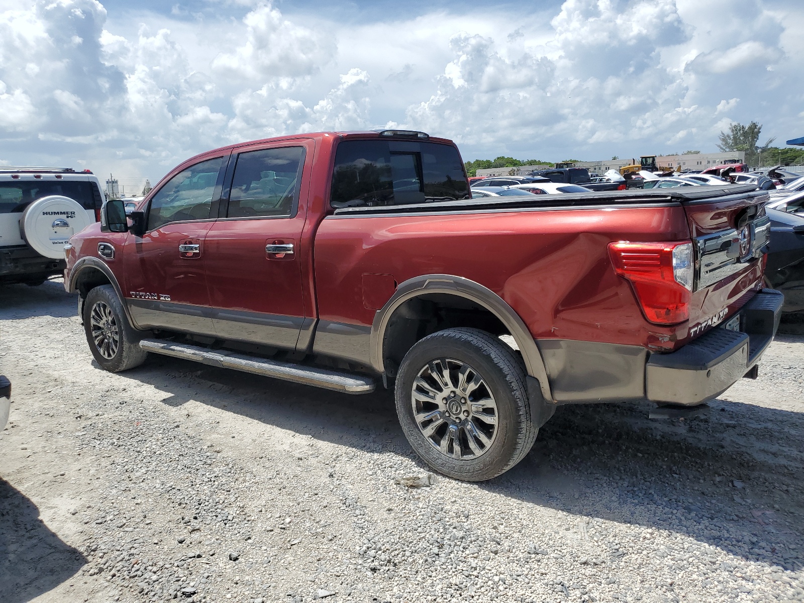 2018 Nissan Titan Xd Sl vin: 1N6BA1F45JN524574