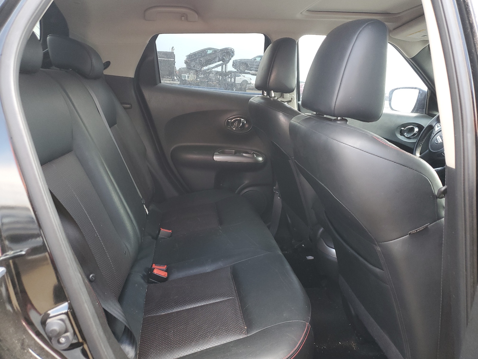 JN8AF5MV6HT751060 2017 Nissan Juke S