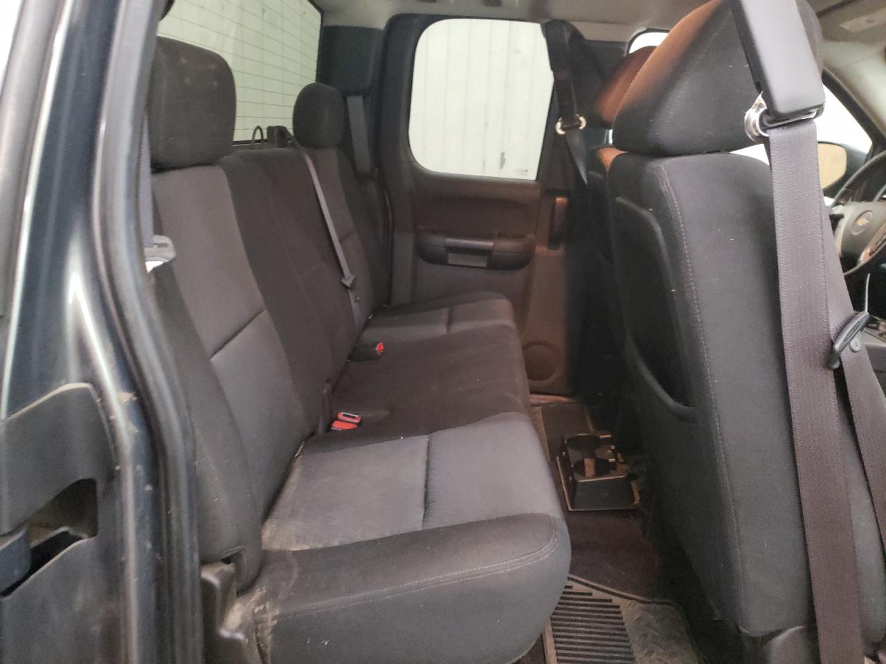 2011 Chevrolet Silverado K1500 Lt VIN: 1GCRKSE37BZ100692 Lot: 62135214