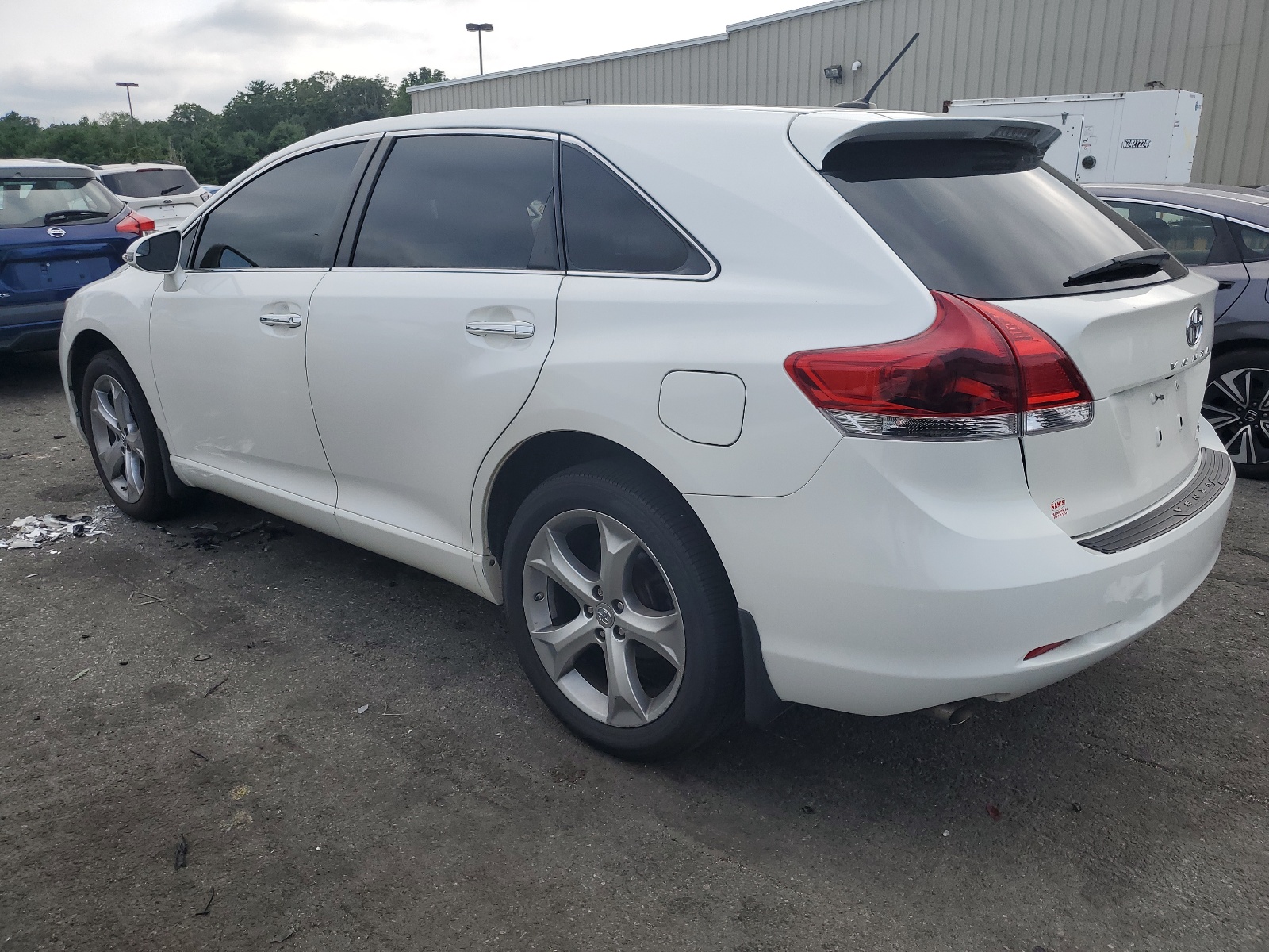 4T3BK3BB2FU109731 2015 Toyota Venza Le