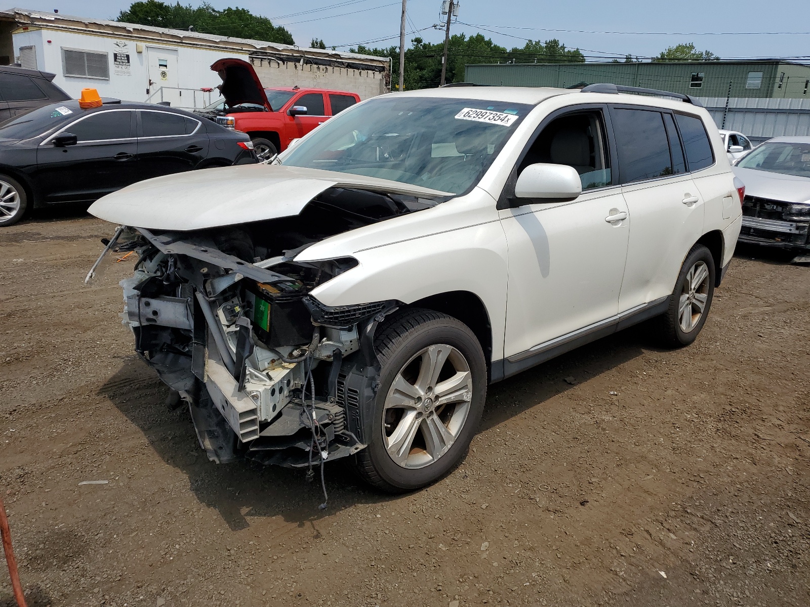 2013 Toyota Highlander Base vin: 5TDZK3EH3DS137776