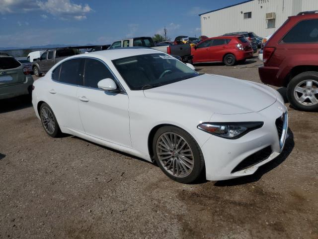  ALFA ROMEO GIULIA 2017 Белый