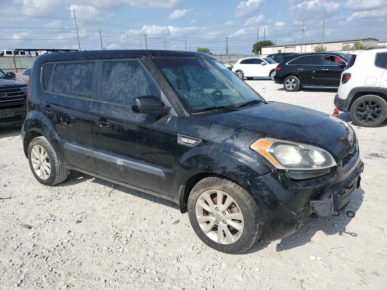 2013 Kia Soul vin: KNDJT2A56D7755913