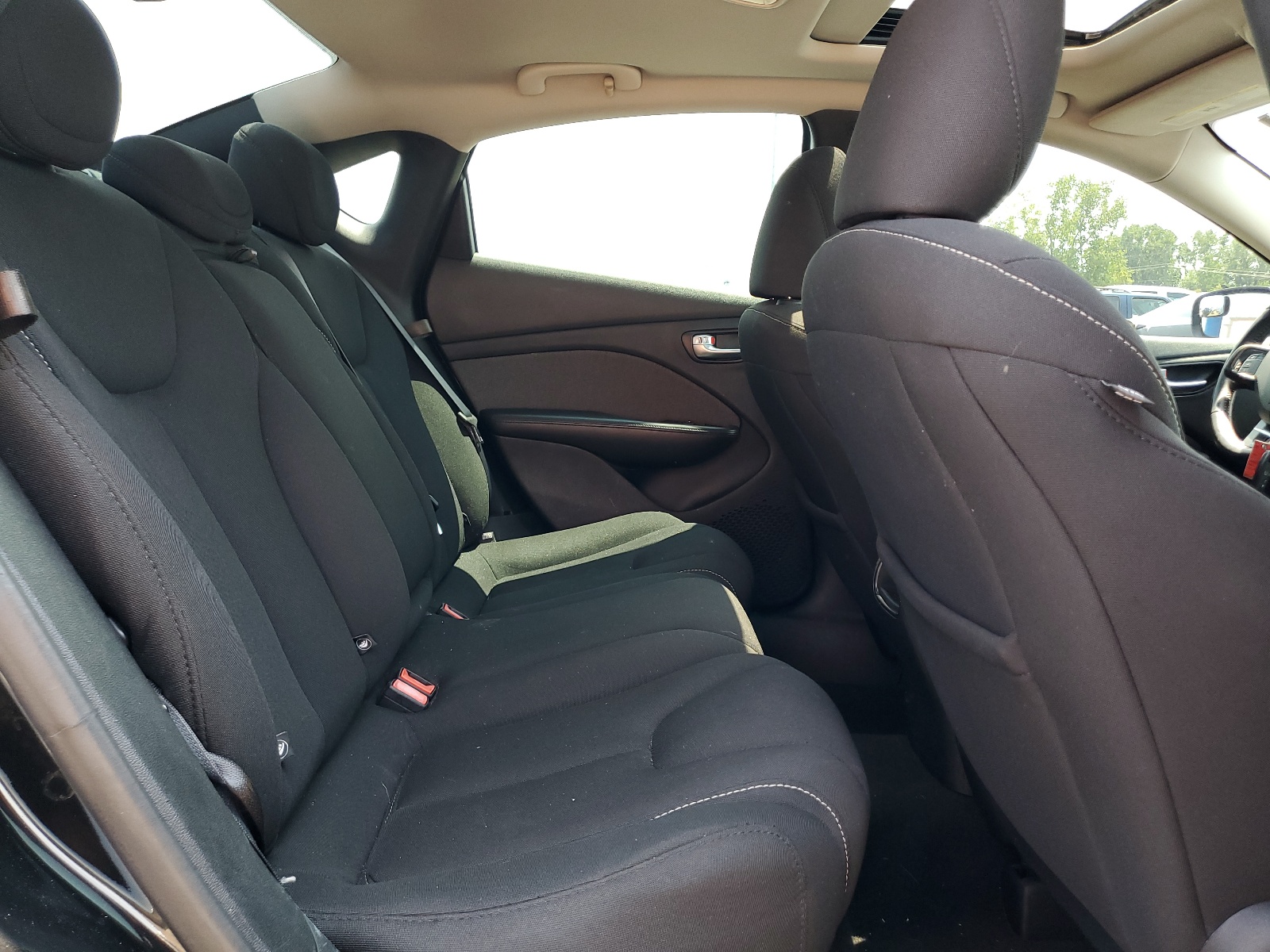 1C3CDFBA9DD336937 2013 Dodge Dart Sxt