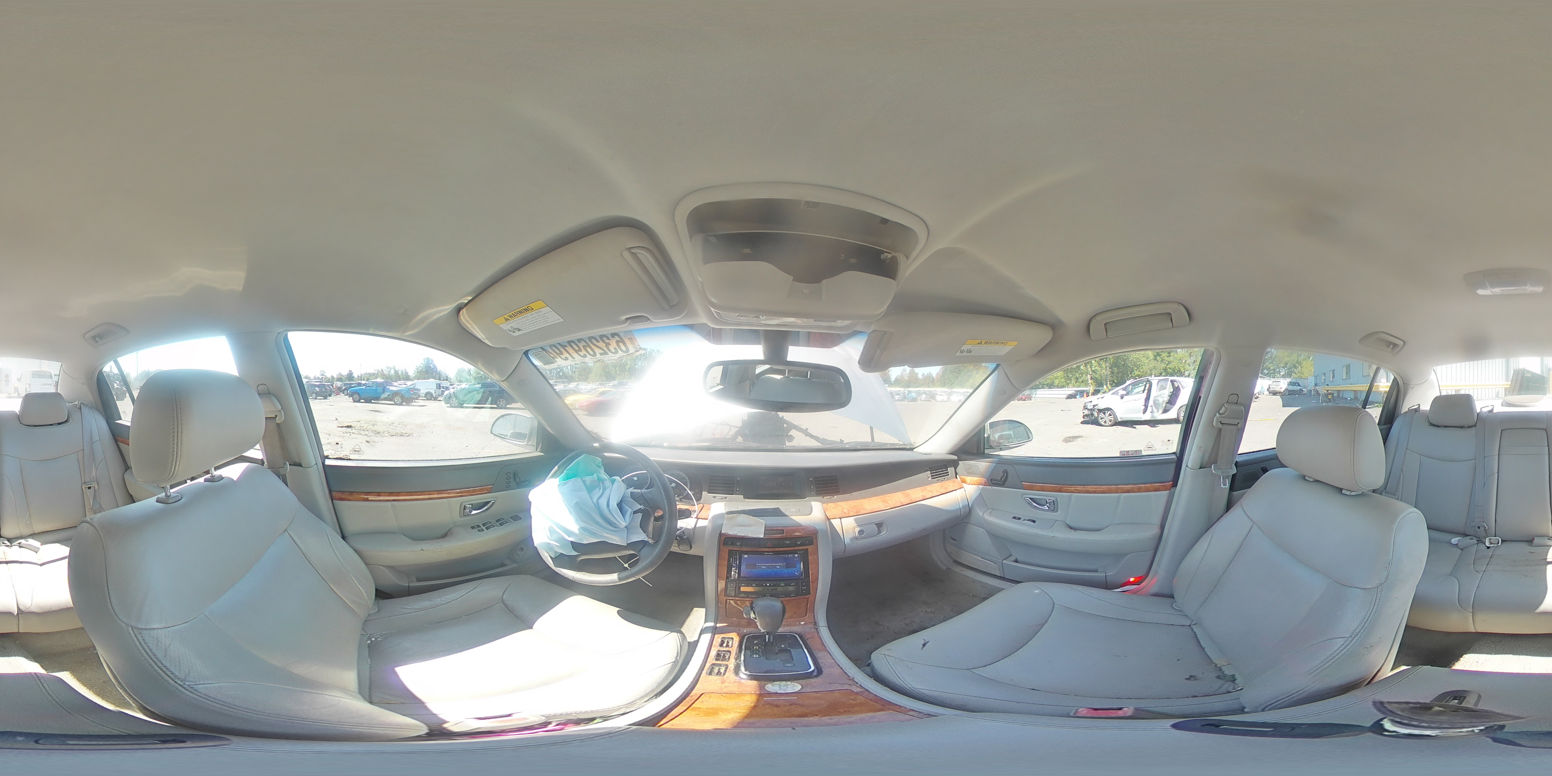 2005 Kia Amanti VIN: KNALD124355066704 Lot: 63269194