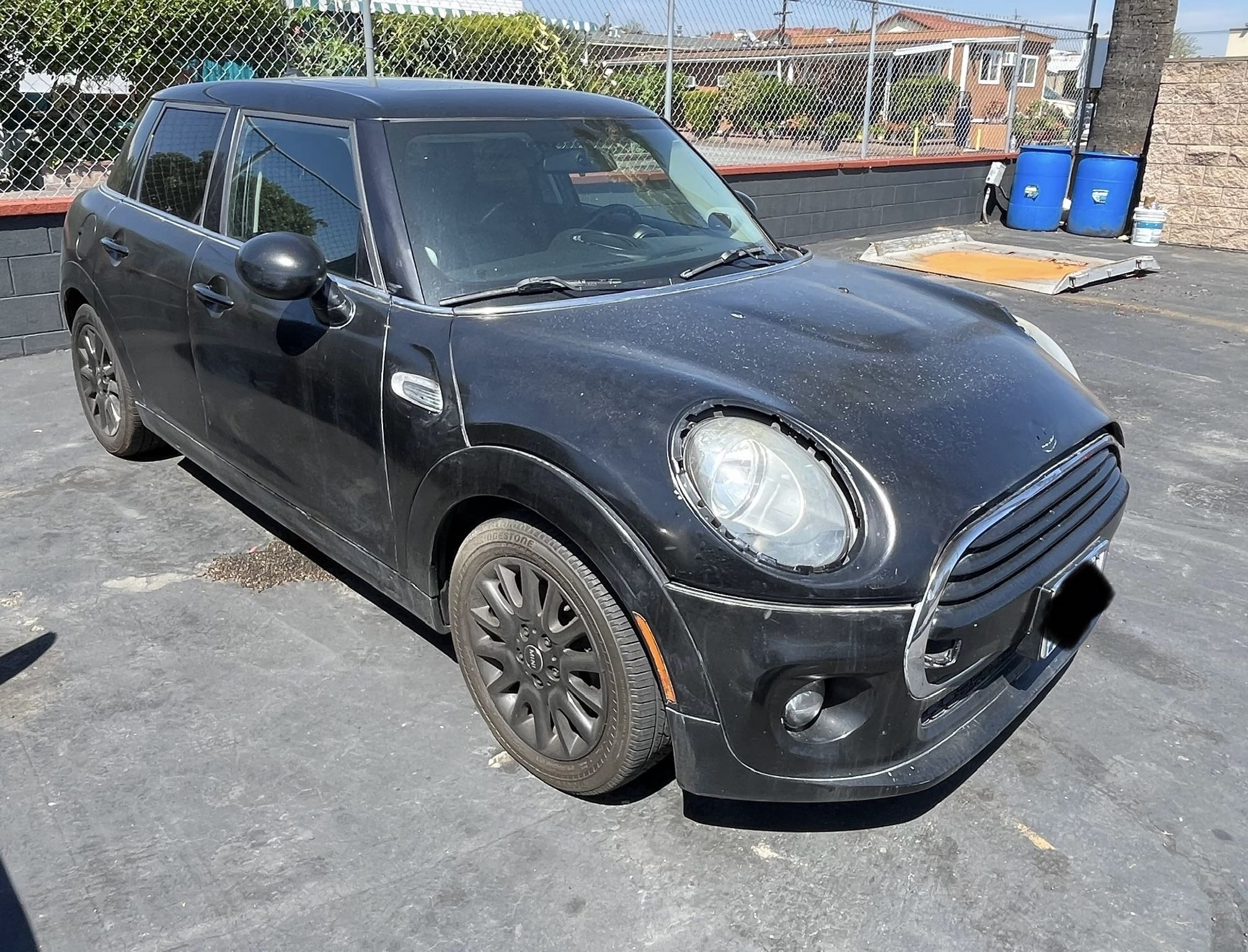 2015 Mini Cooper vin: WMWXS5C52FT827192