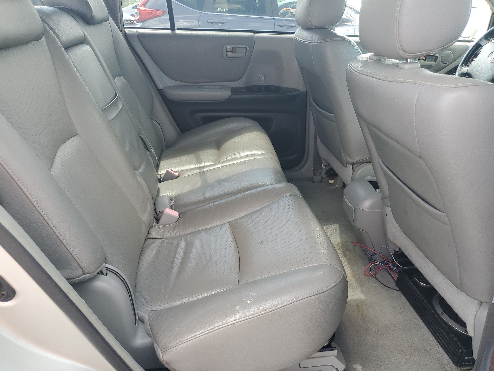 JTEDP21A240020221 2004 Toyota Highlander Base