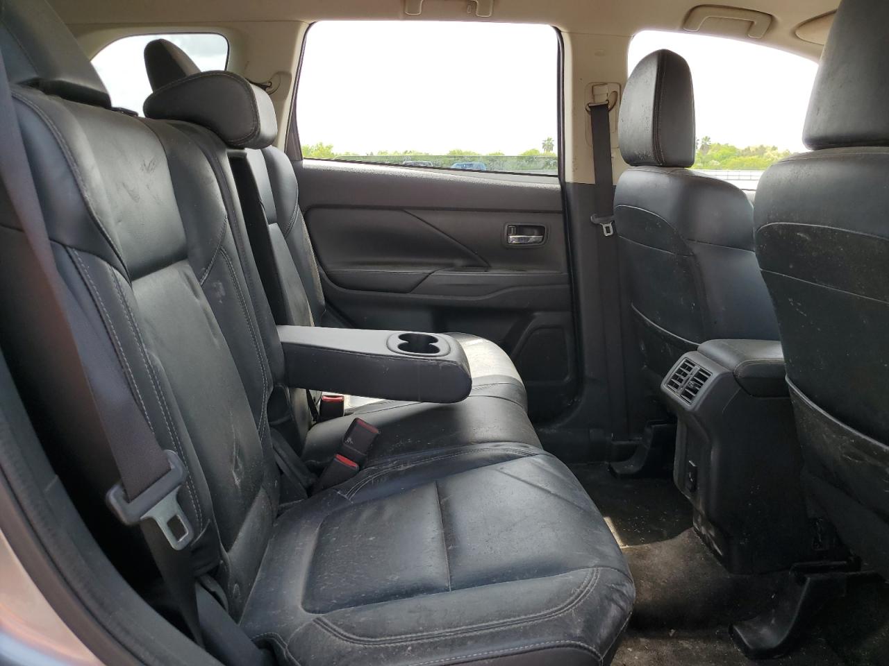 2020 Mitsubishi Outlander Se VIN: JA4AZ3A38LZ036453 Lot: 63675244