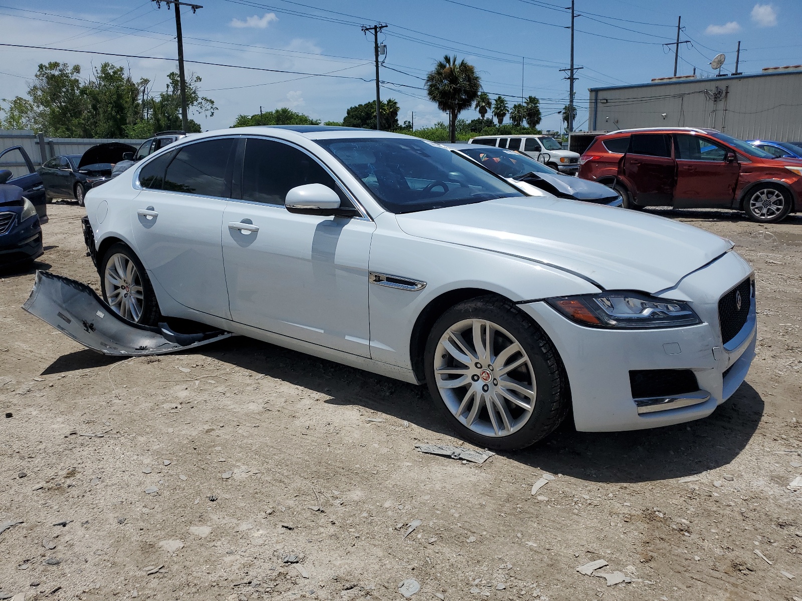 SAJBN4EV9JCY53925 2018 Jaguar Xf Portfolio Le