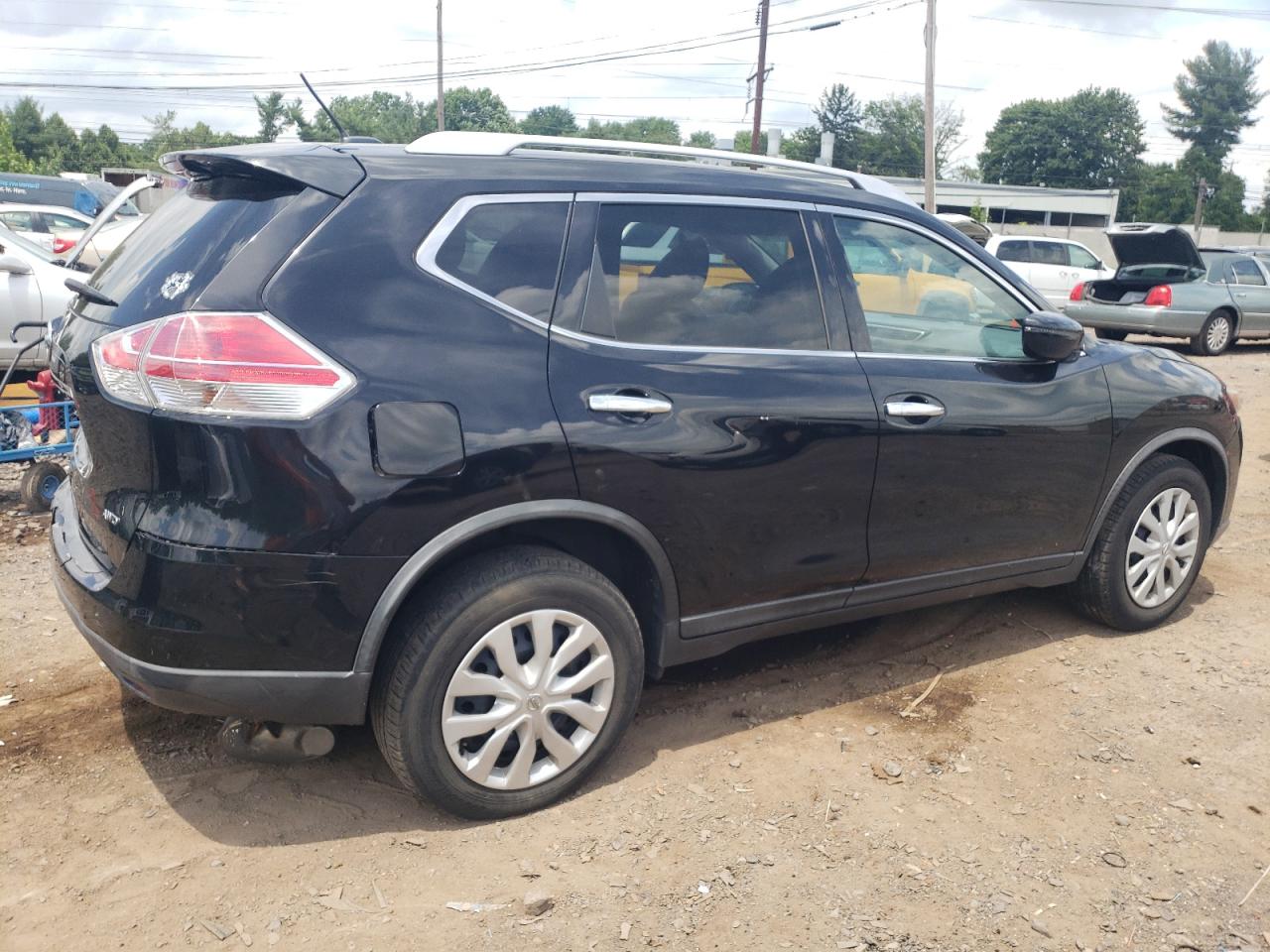 2016 Nissan Rogue S VIN: KNMAT2MV9GP672217 Lot: 61377014