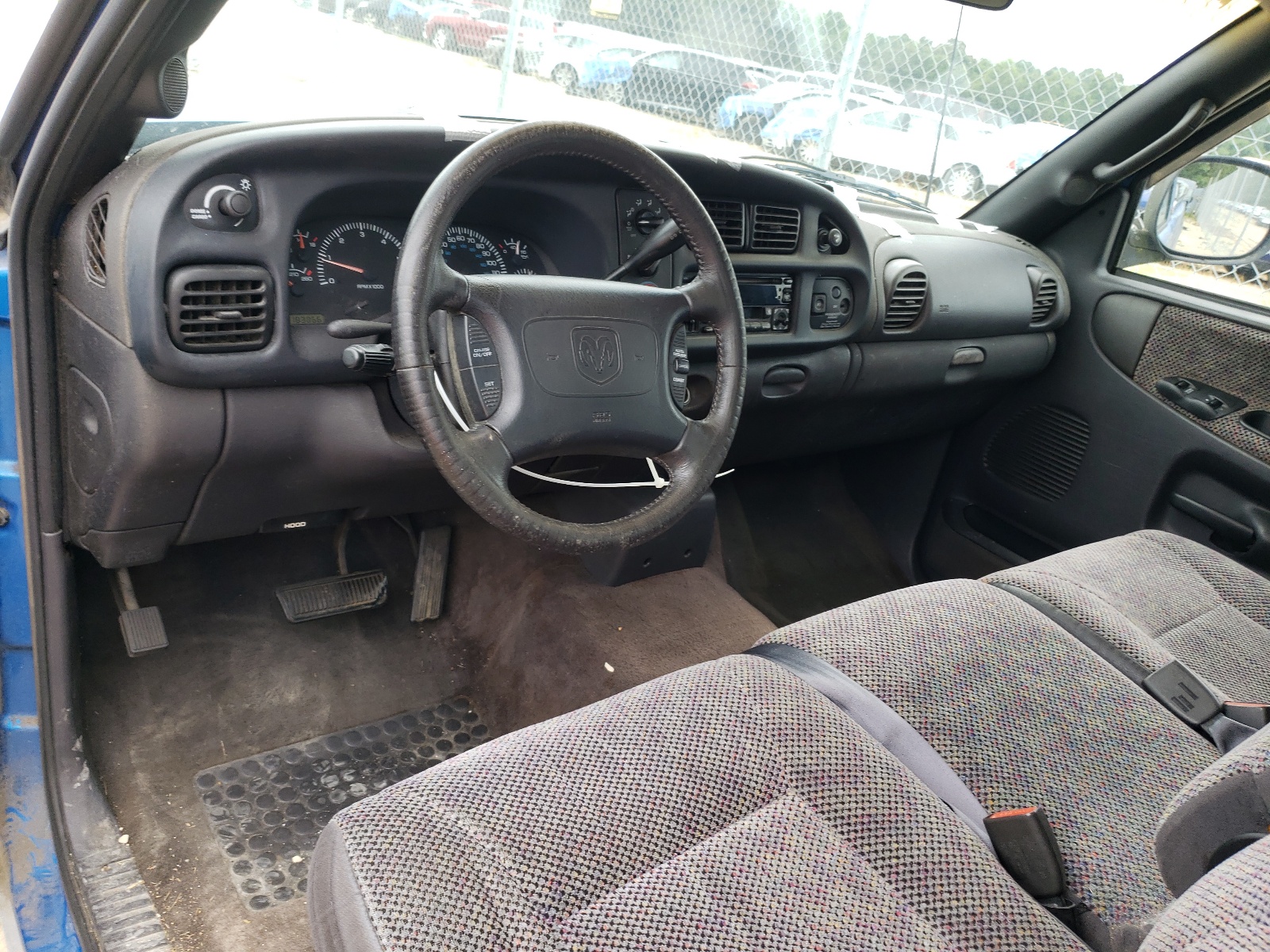 1B7HC16Z2WS729880 1998 Dodge Ram 1500