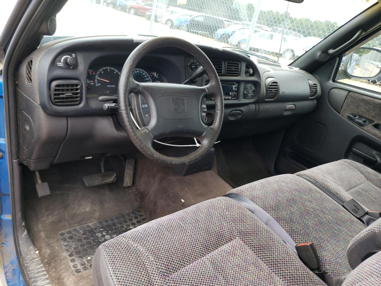 1998 Dodge Ram 1500 VIN: 1B7HC16Z2WS729880 Lot: 62666944