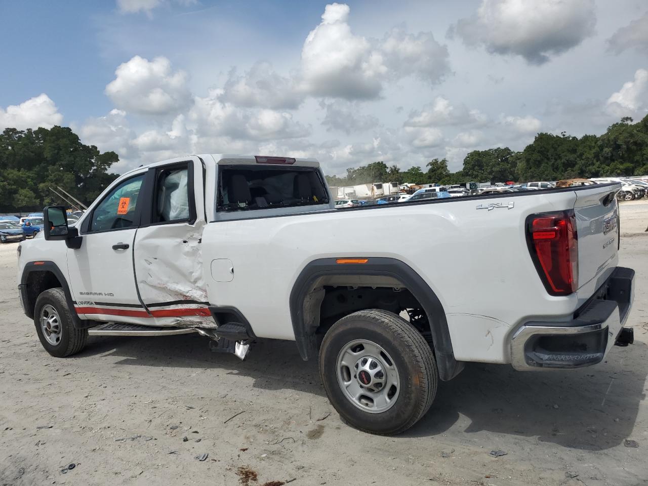 VIN 1GT59LE79RF168572 2024 GMC SIERRA no.2