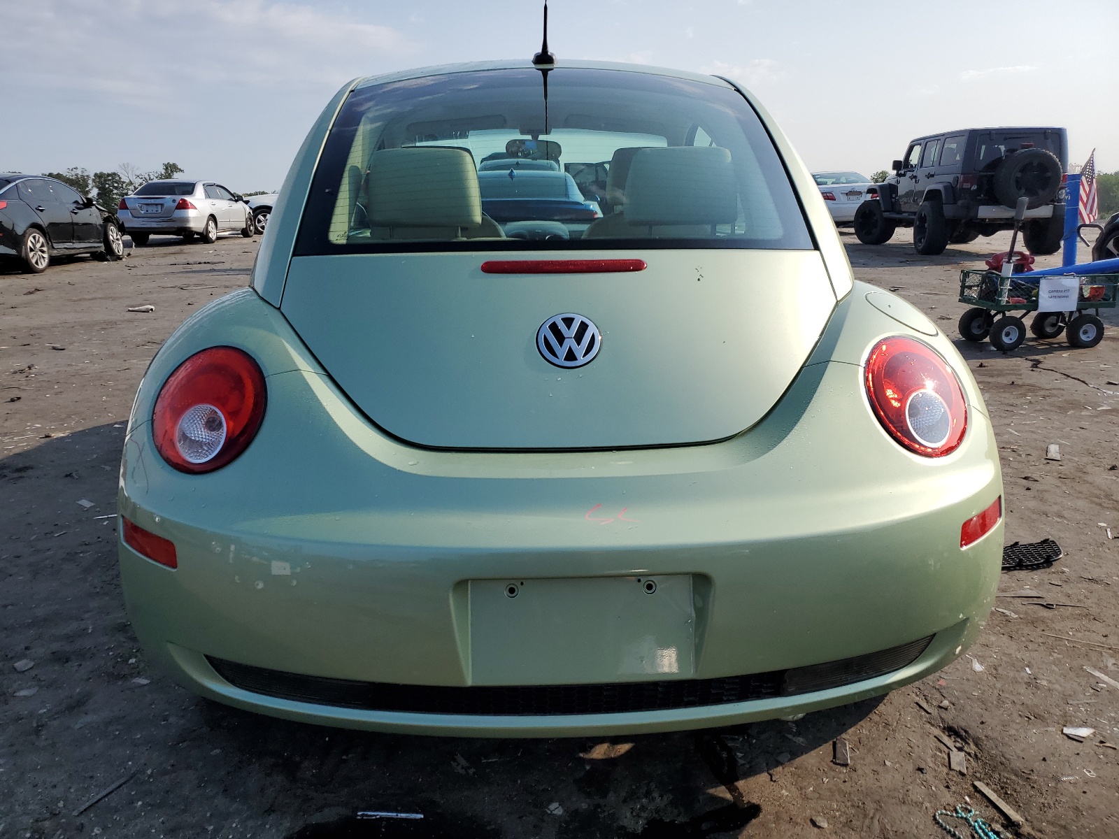 3VWRW31C89M504528 2009 Volkswagen New Beetle S