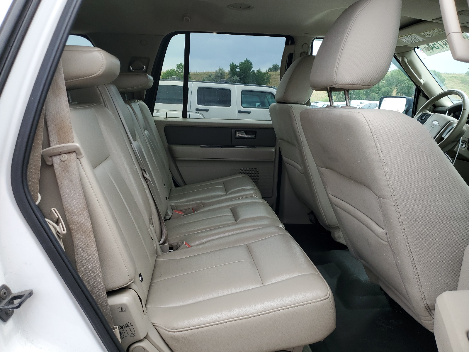 1FMJU1G59BEF52310 2011 Ford Expedition Xl