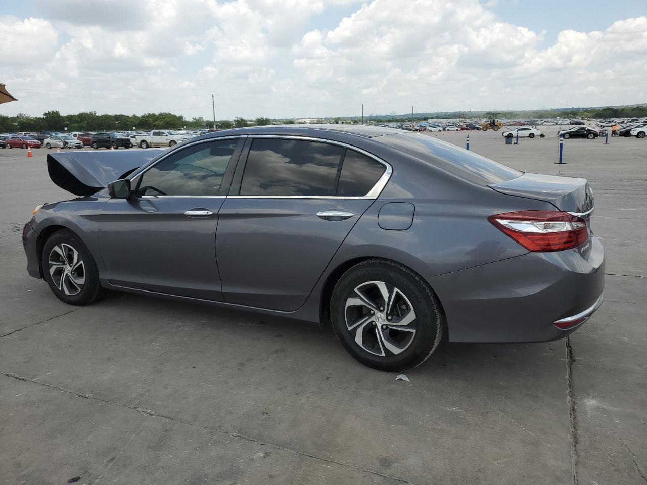 1HGCR2F31HA212266 2017 HONDA ACCORD - Image 2