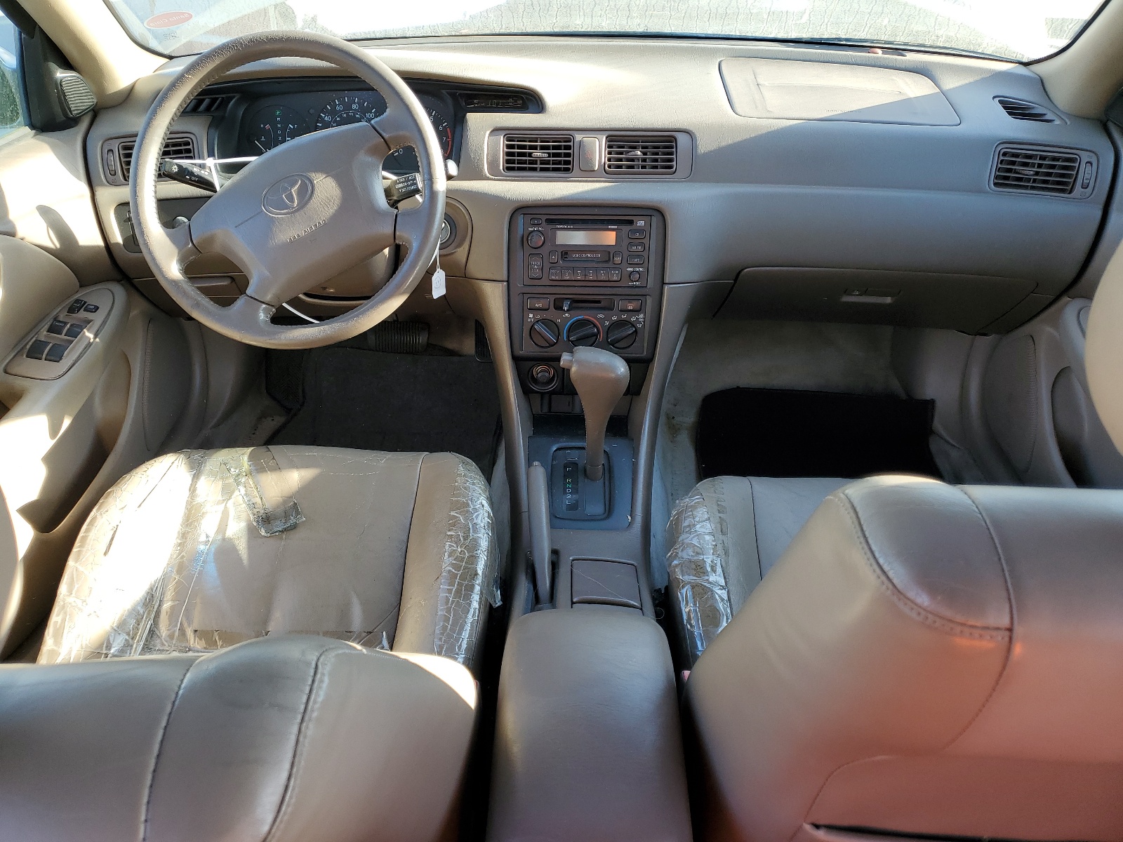 JT2BF28K5X0216311 1999 Toyota Camry Le