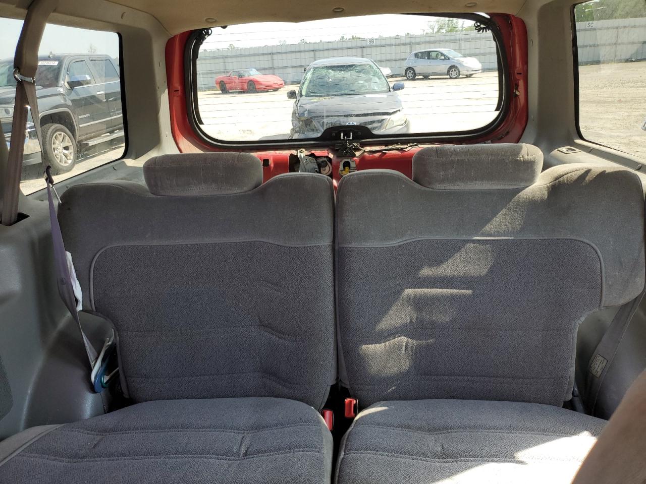 1998 Ford Explorer VIN: 1FMYU22X8WUB90110 Lot: 63387934