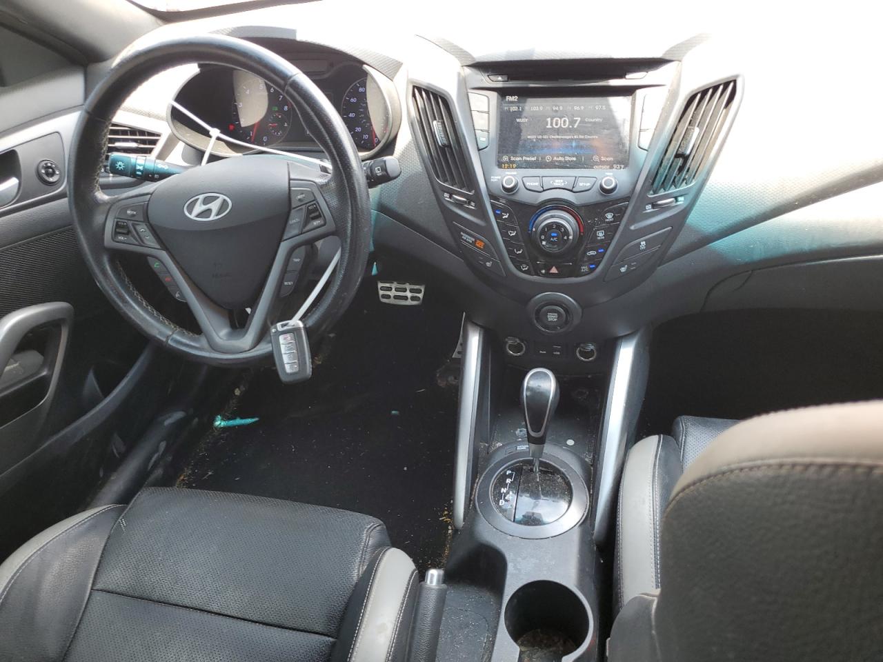 2016 Hyundai Veloster Turbo VIN: KMHTC6AE3GU290170 Lot: 61856134