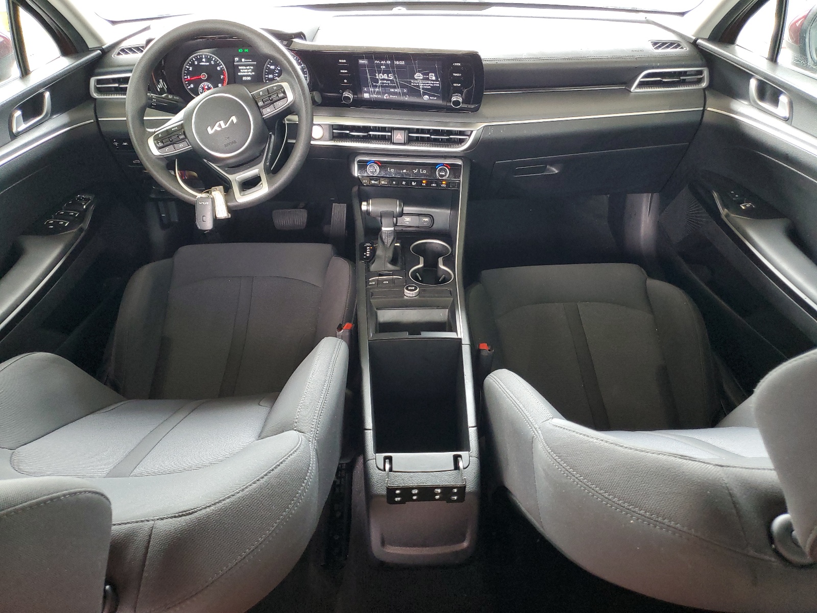 5XXG14J27PG196076 2023 Kia K5 Lxs