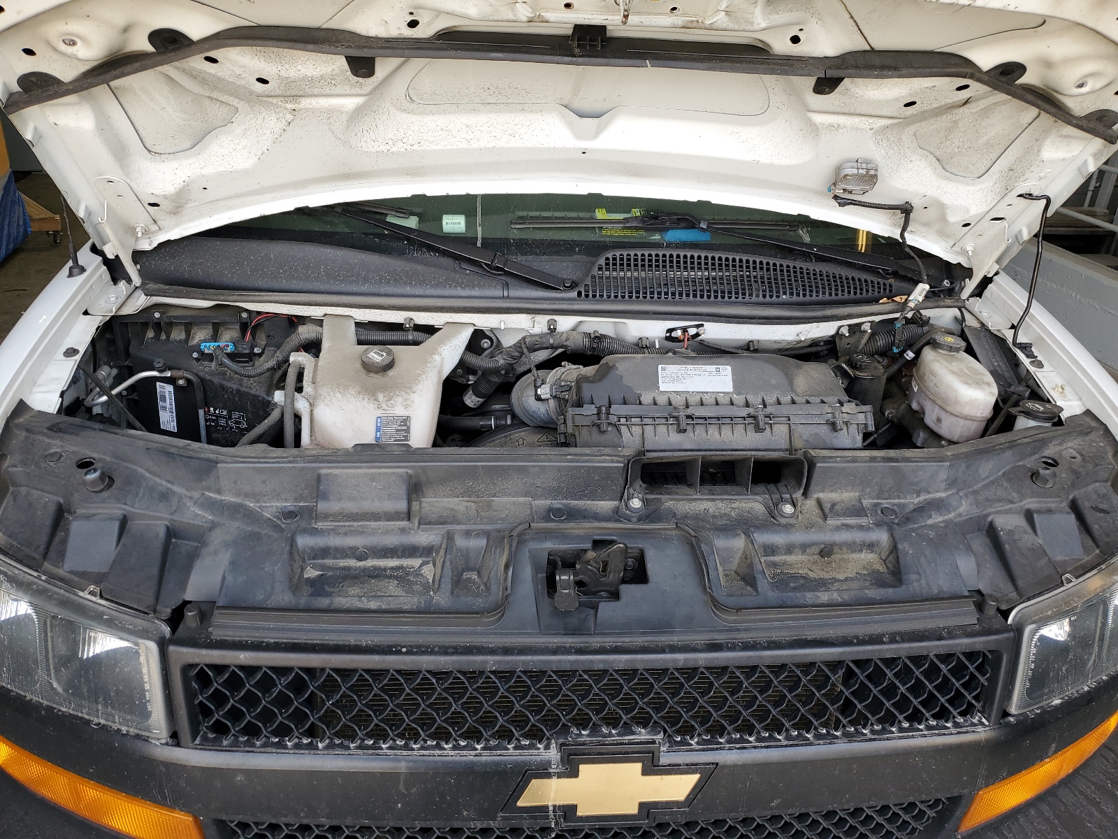 1GCZGHFP2M1215823 2021 Chevrolet Express G3500