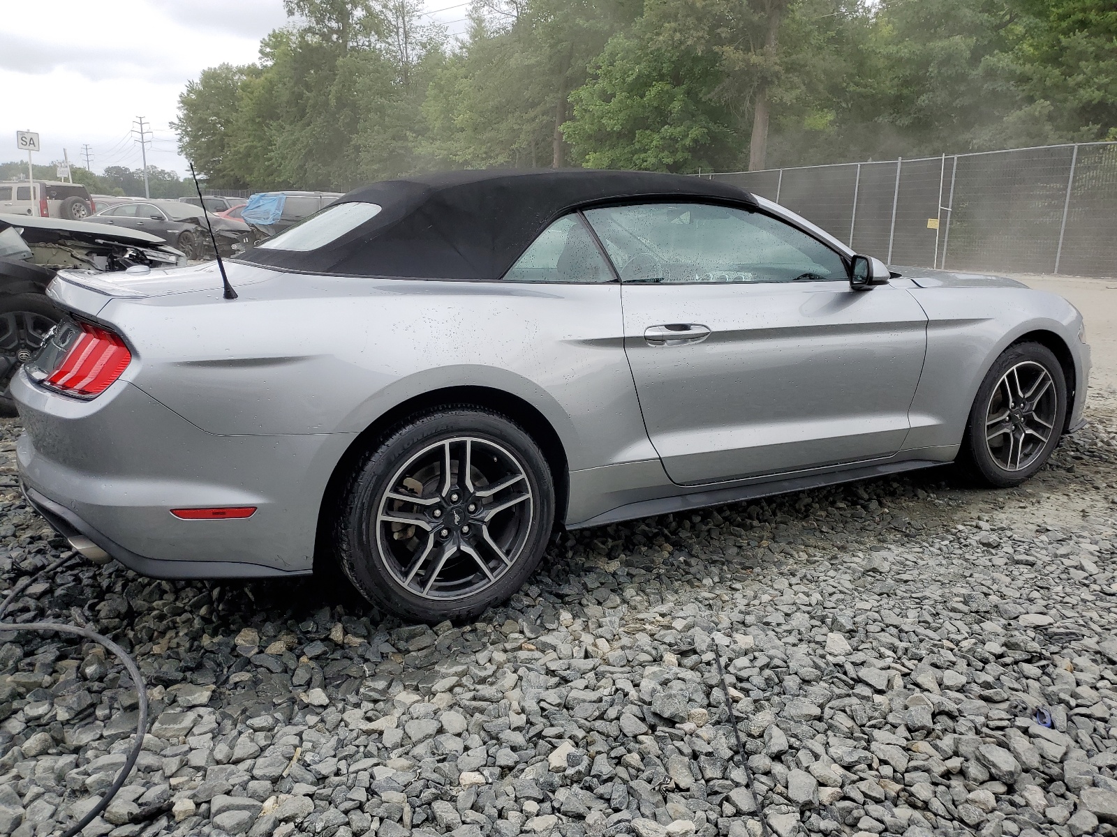 2022 Ford Mustang vin: 1FATP8UH8N5124525