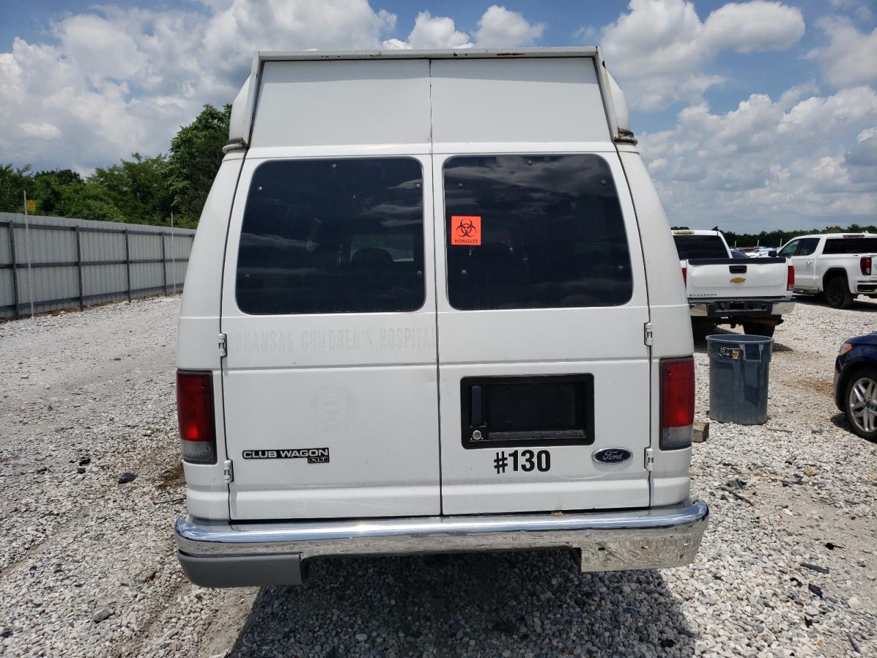 1998 Ford Econoline E350 Super Duty VIN: 1FBSS31SXWHA15740 Lot: 60868524