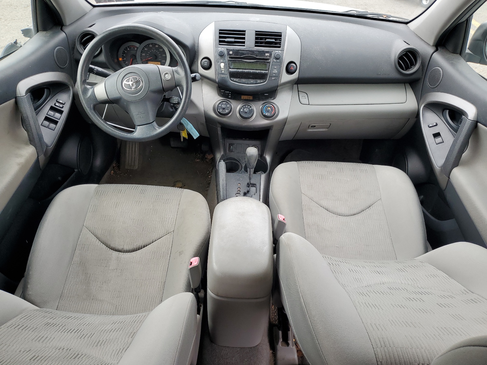 JTMBF4DV0AD031098 2010 Toyota Rav4