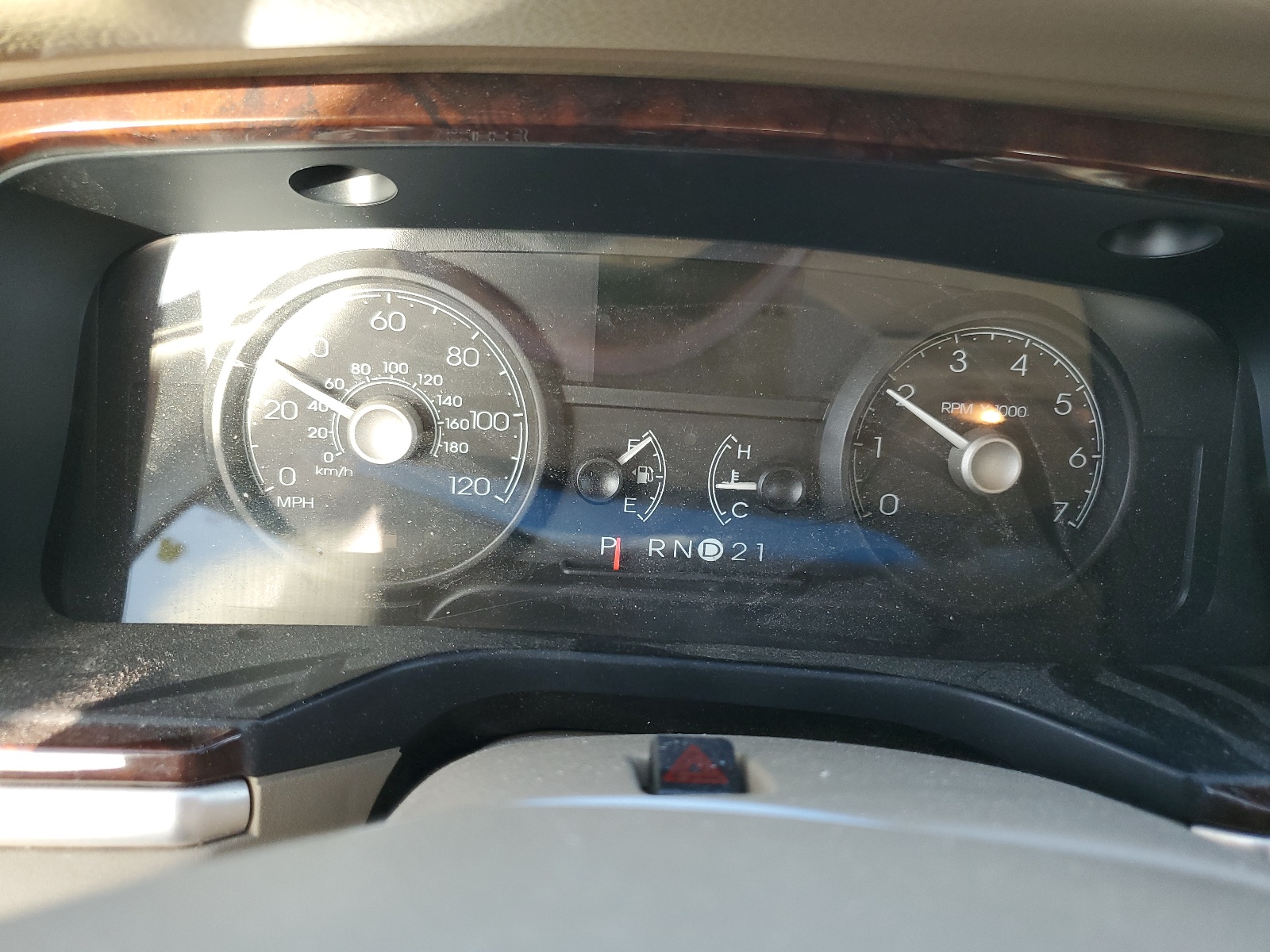 1LNHM82W97Y637628 2007 Lincoln Town Car Signature Limited