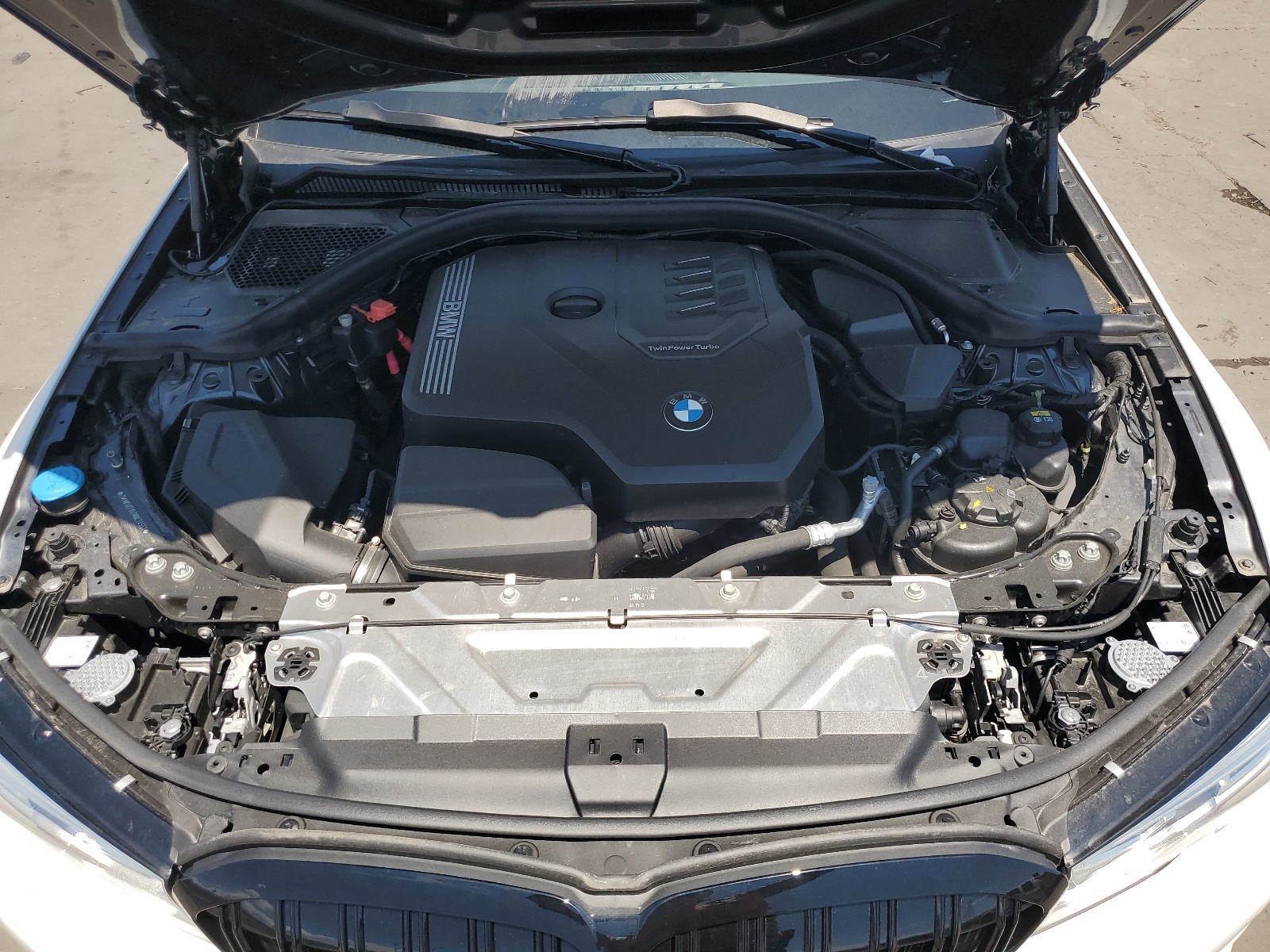 3MW5R7J03N8C34551 2022 BMW 330Xi