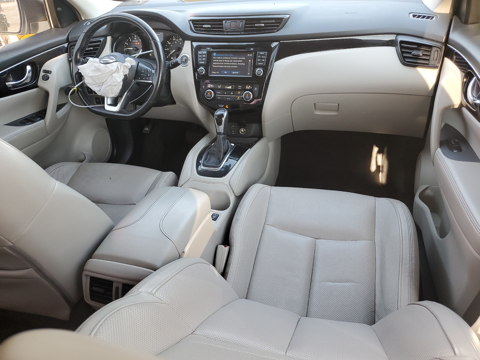 JN1BJ1CP3JW501034 2018 Nissan Rogue Sport S