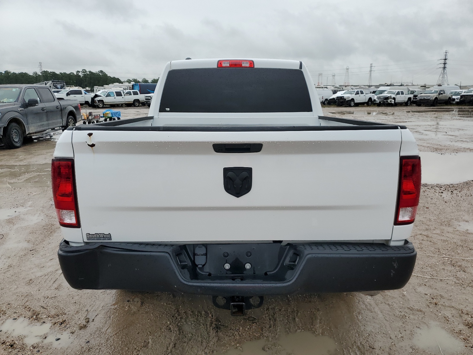 2022 Ram 1500 Classic Tradesman vin: 1C6RR6FG3NS154600