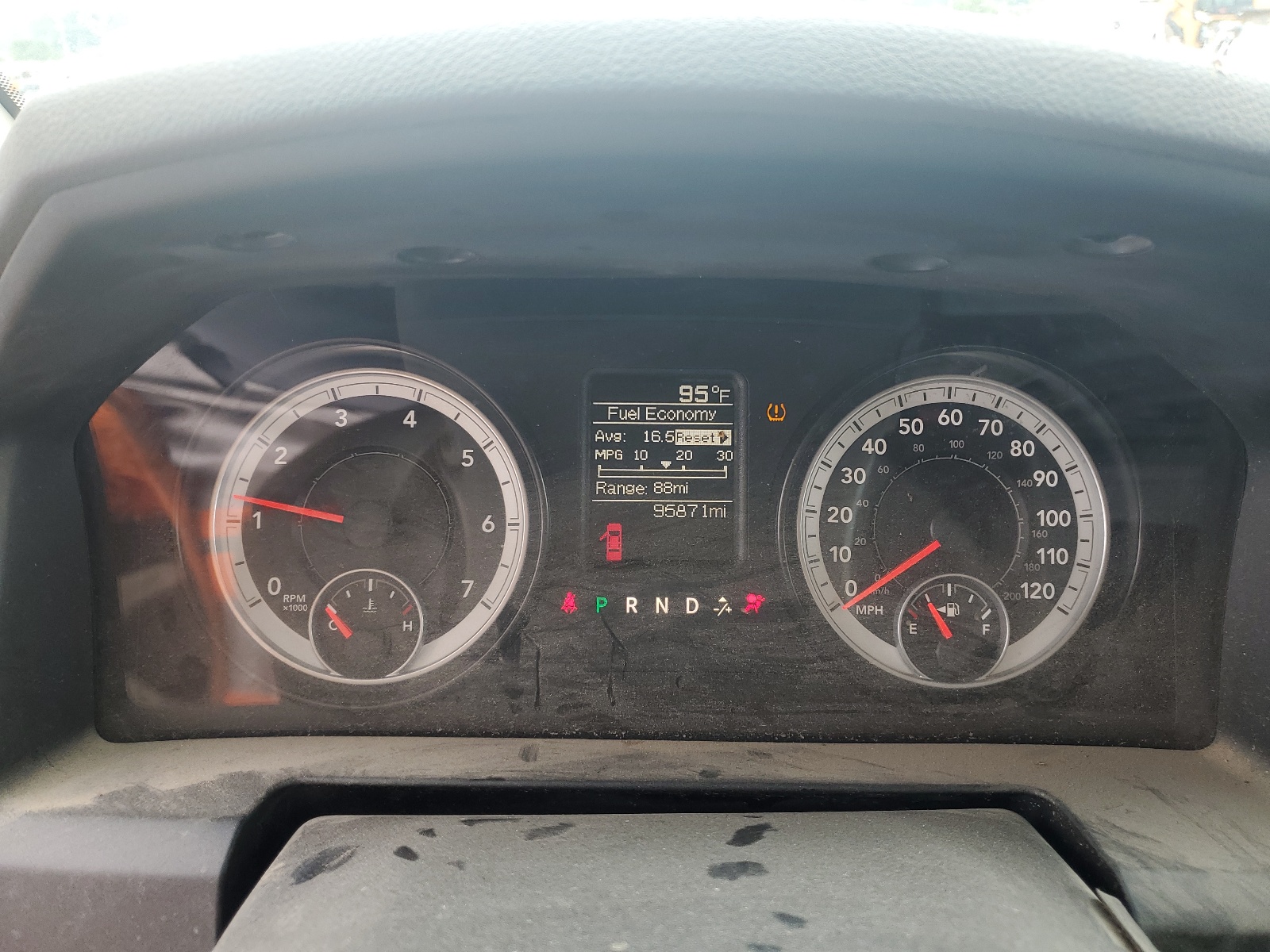 3C6JR6AT6EG238113 2014 Ram 1500 St