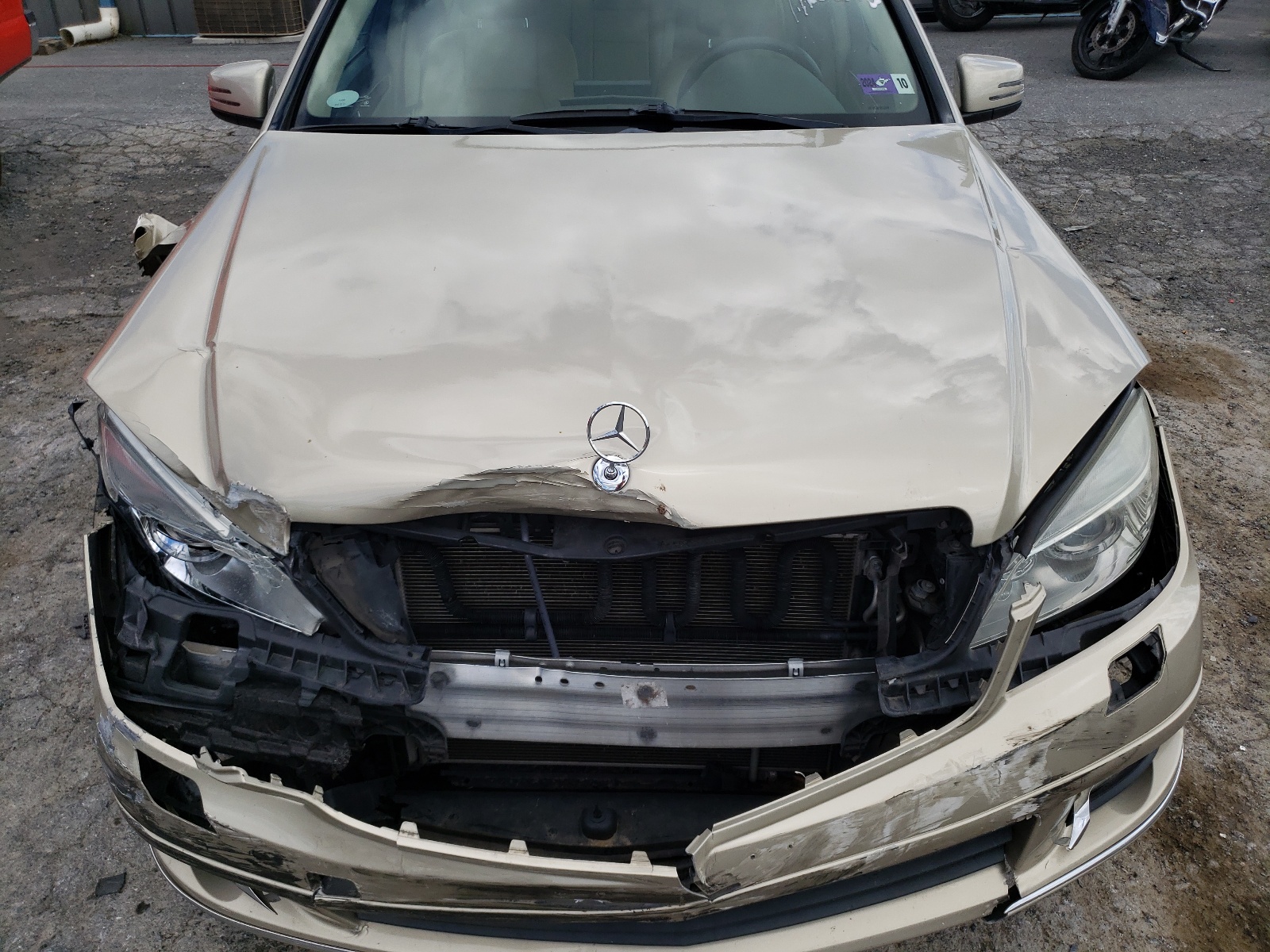 WDDGF5EB0BA450769 2011 Mercedes-Benz C 300