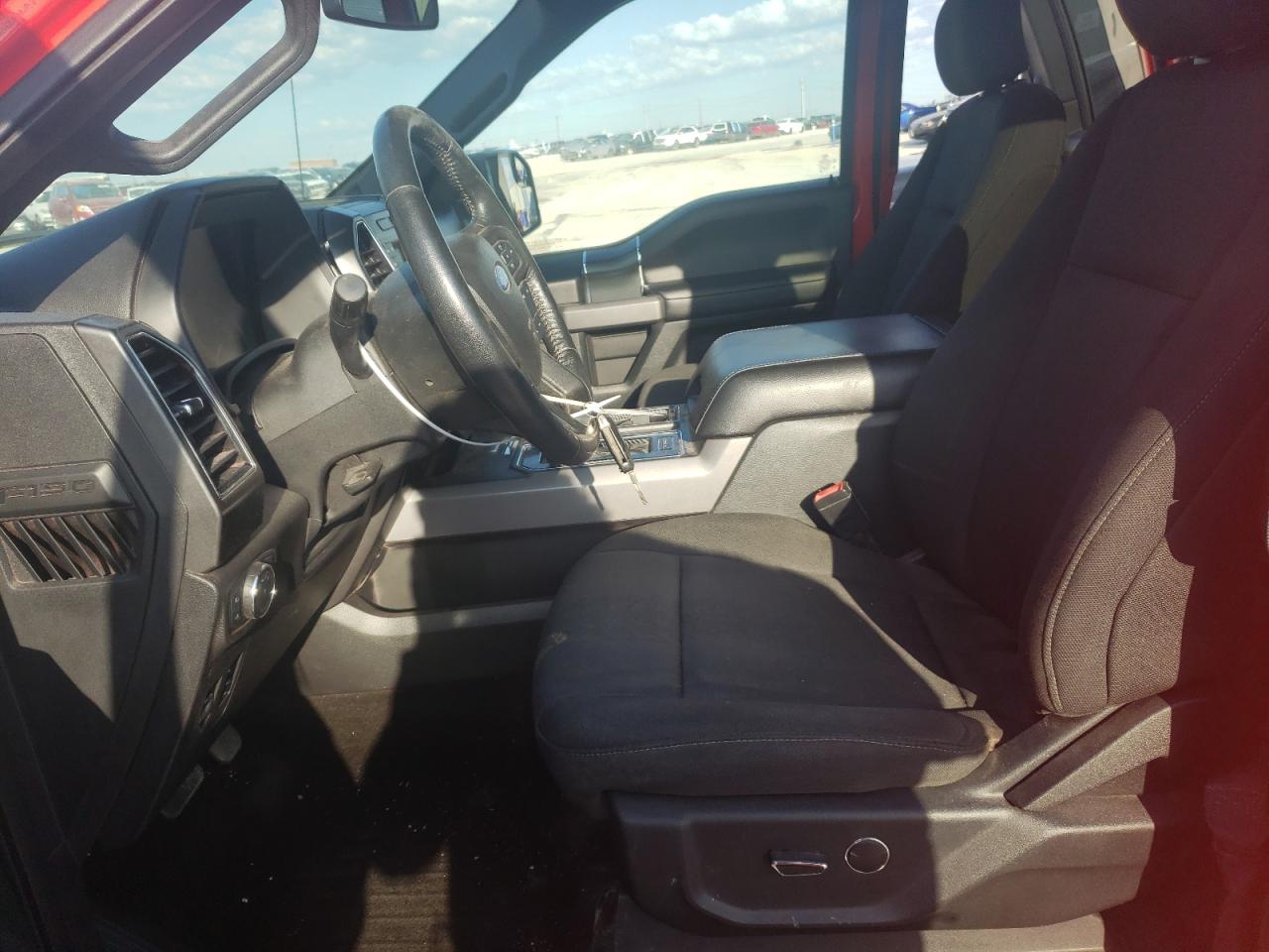 2018 Ford F150 Super Cab VIN: 1FTFX1E54JKE04425 Lot: 60945864