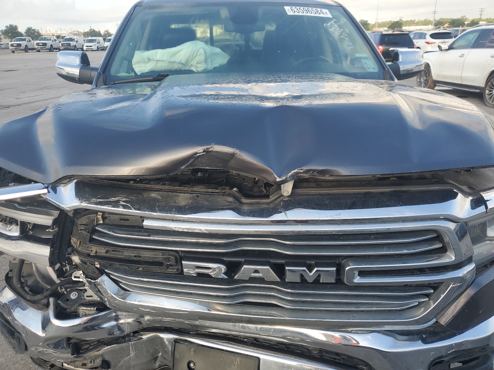 1C6SRFJT6KN867698 2019 Ram 1500 Laramie