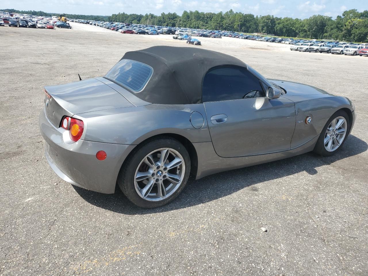 2004 BMW Z4 3.0 VIN: 4USBT53554LU06827 Lot: 65360114